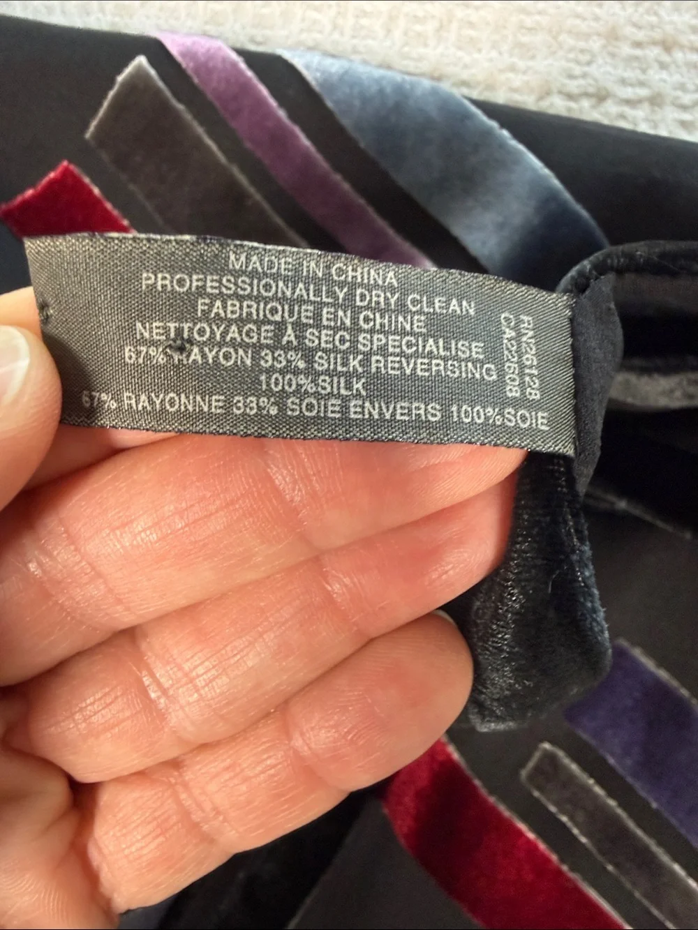 Echo black silk velvet burnout scarf with colorblock stripes - Picture 5 of 5
